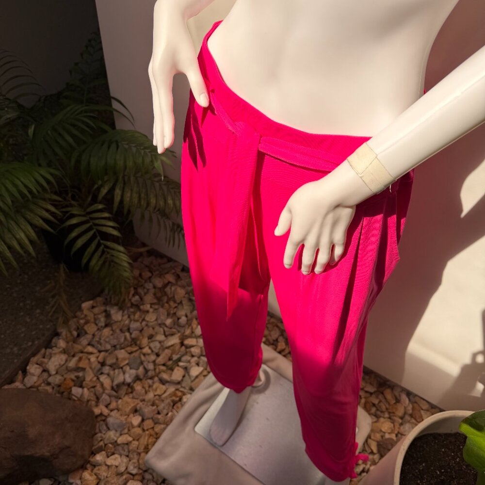 NWT Bright Pink Knit Pant with Side Slit and Tie Hem Ballon Pants - Picture 11 of 15